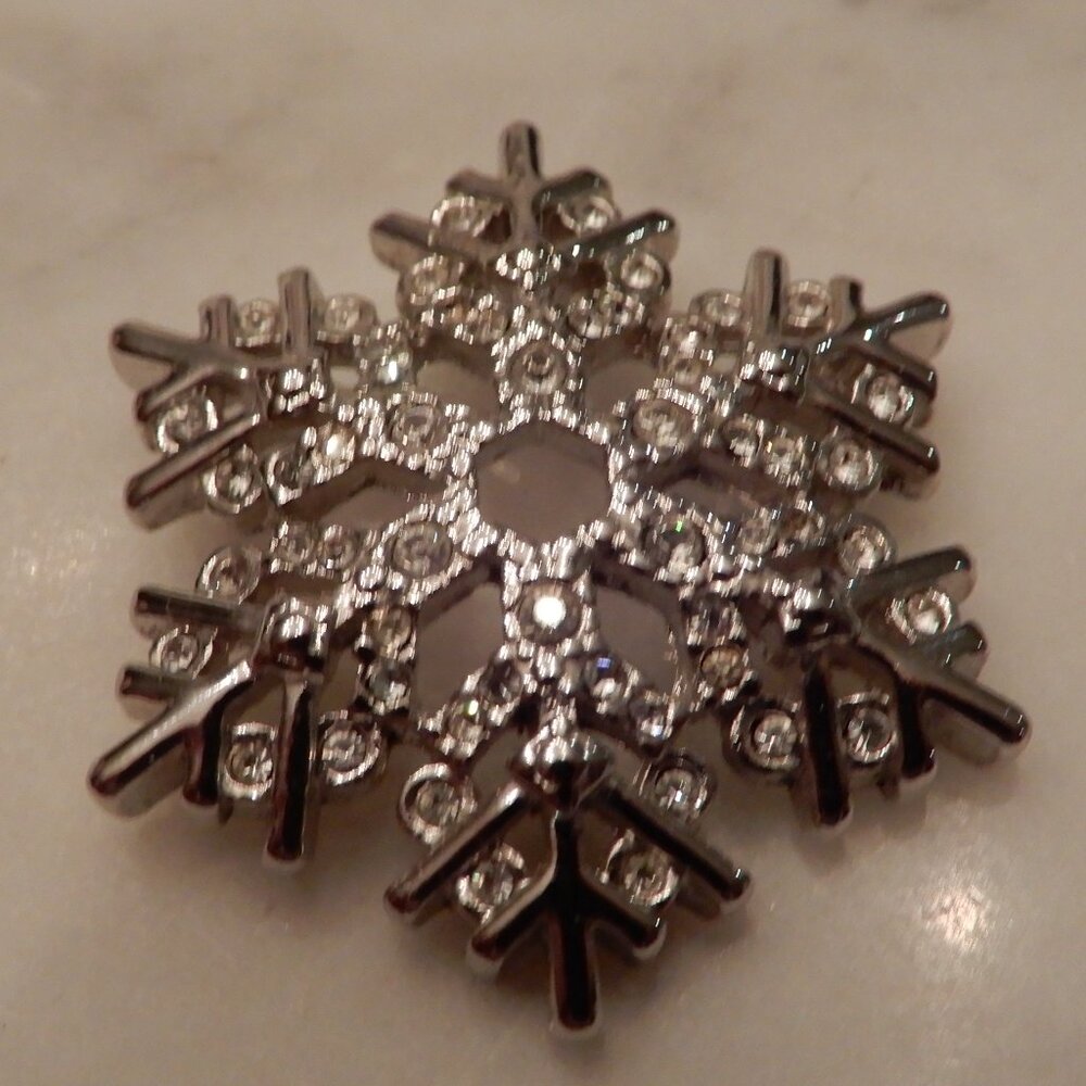 Silver Tone and Crystal Snowflake Pendant